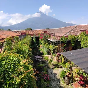 Hotel Eterna Primavera, Antigua